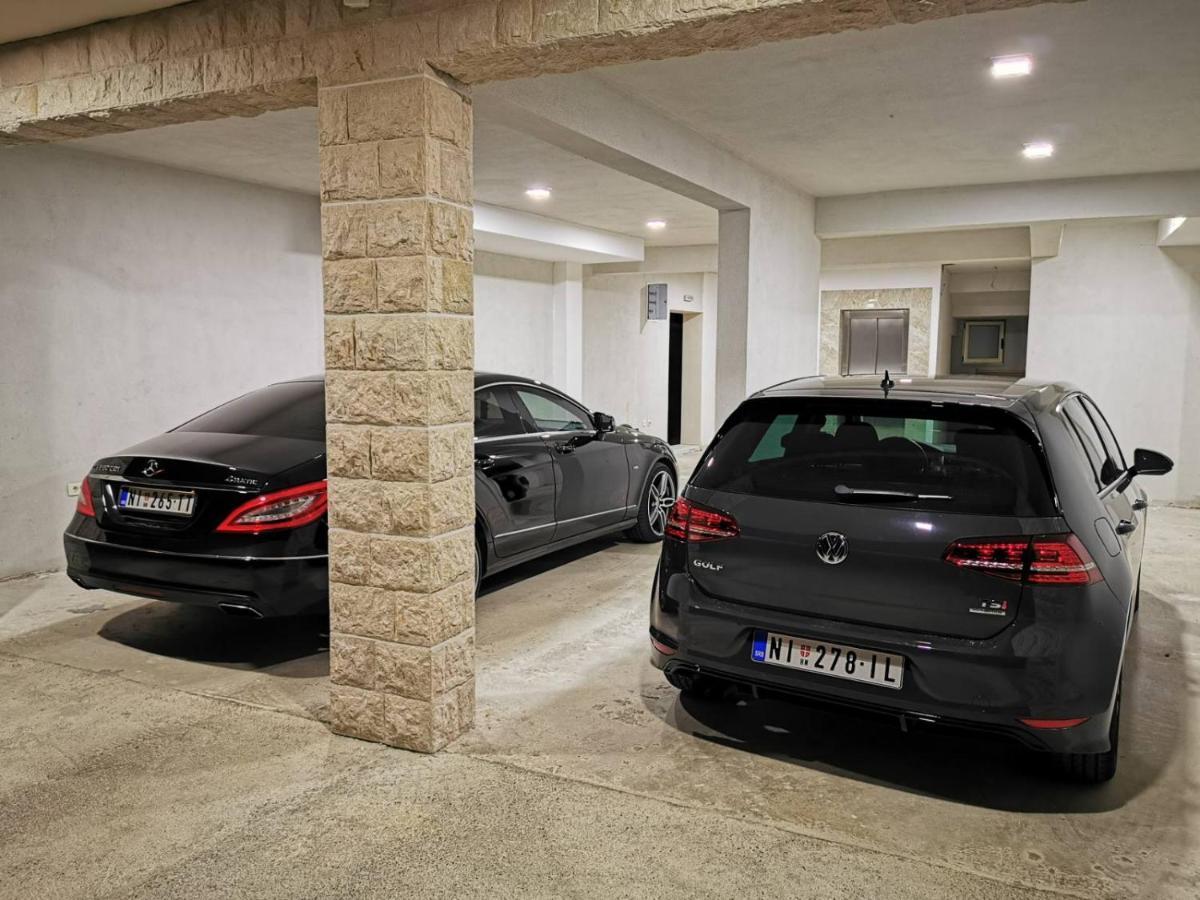 Apolon Apart Šušanj Buitenkant foto